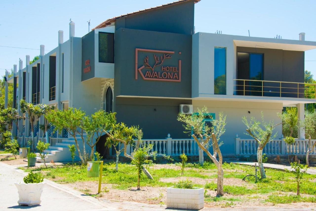 Kavalona Park Hotel Vlorë Екстериор снимка