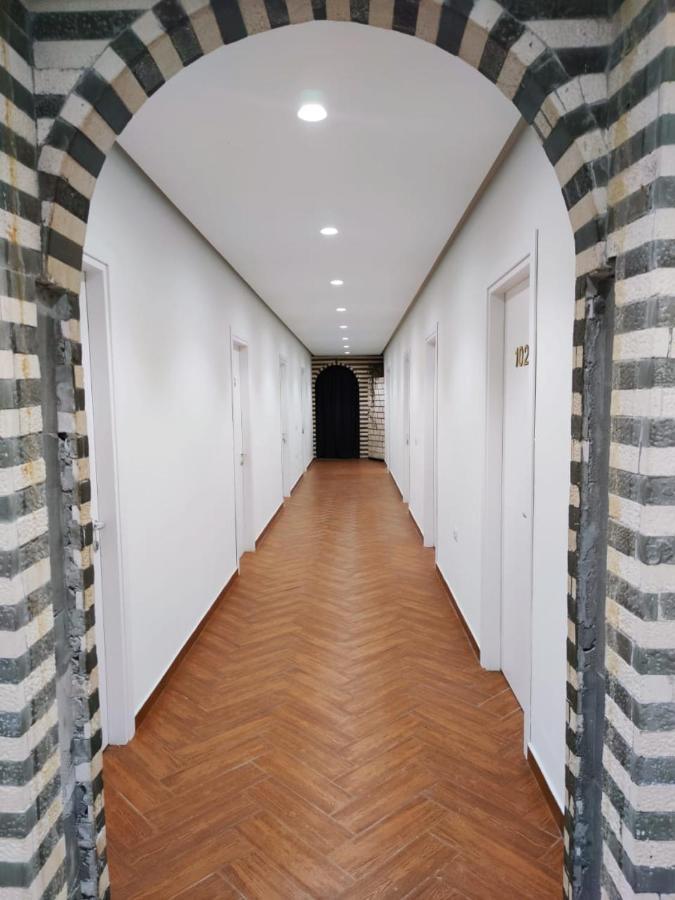 Kavalona Park Hotel Vlorë Екстериор снимка