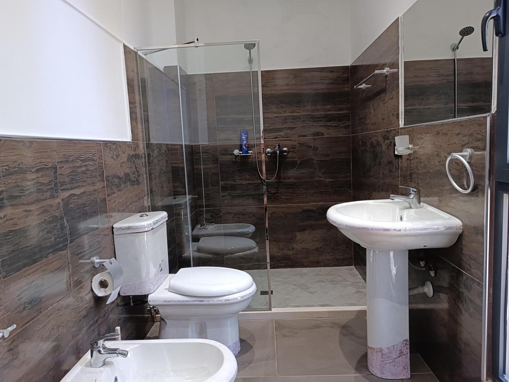 Kavalona Park Hotel Zverneci Стая снимка