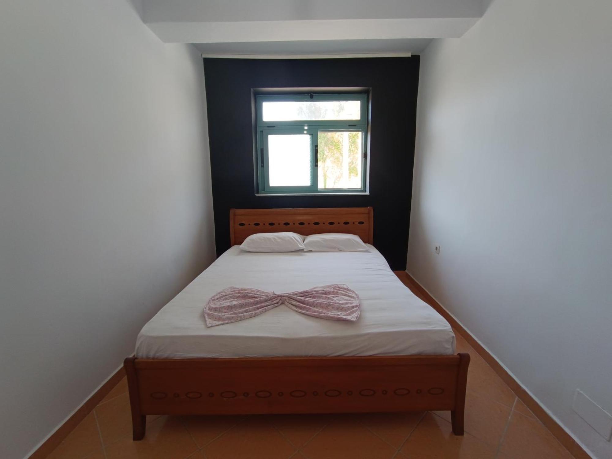 Kavalona Park Hotel Vlorë Стая снимка