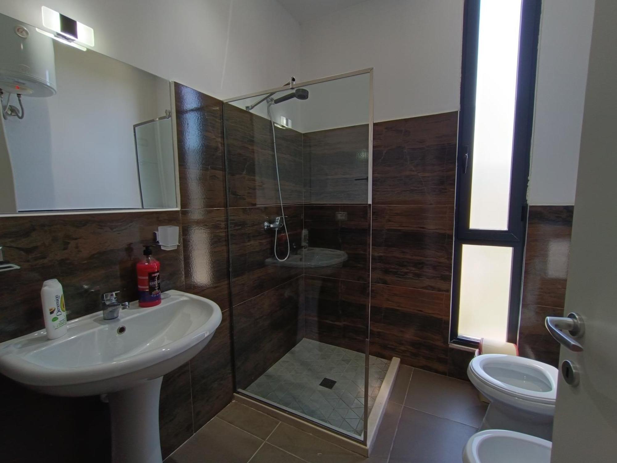 Kavalona Park Hotel Vlorë Стая снимка
